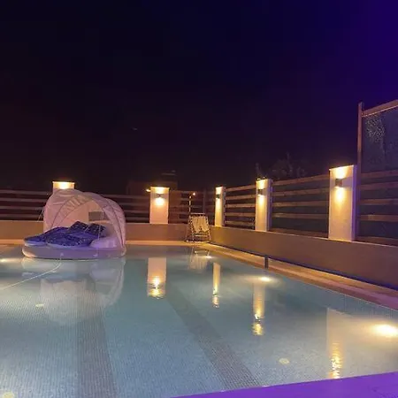 White House Villa Çandarlı