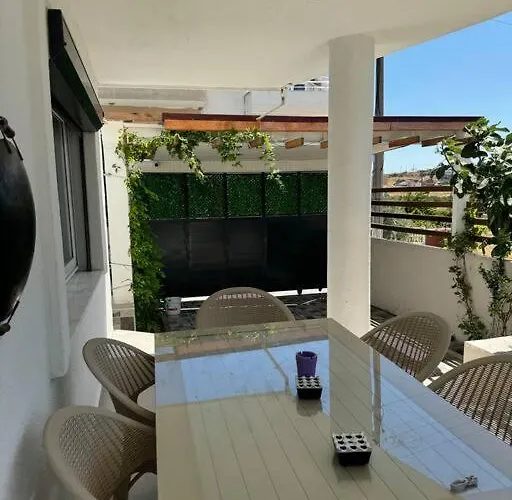 White House Villa