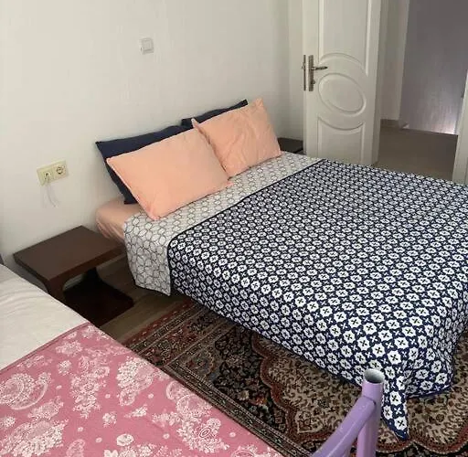 White House * Çandarlı