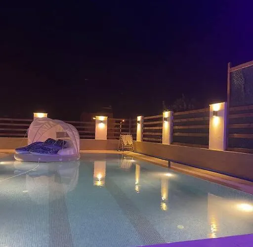 White House Villa Çandarlı